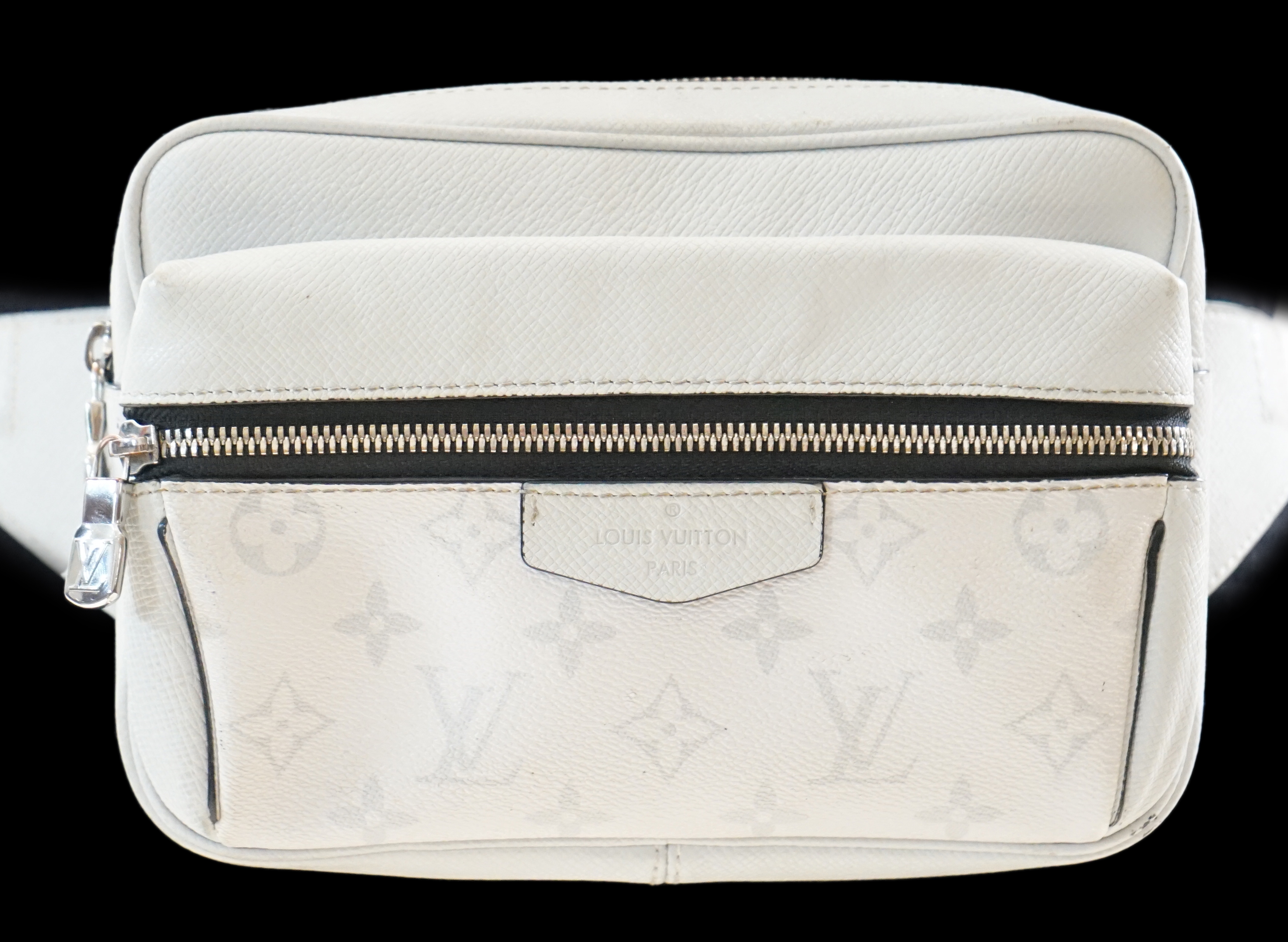 A Louis Vuitton bum bag monogram Taigarama Antarctica crossbody shoulder bag, width 21cm, depth 5cm, height 17cm
